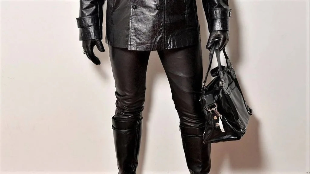 Big-Reasons-To-Choose-Leather-Pants-For-Winter-Season
